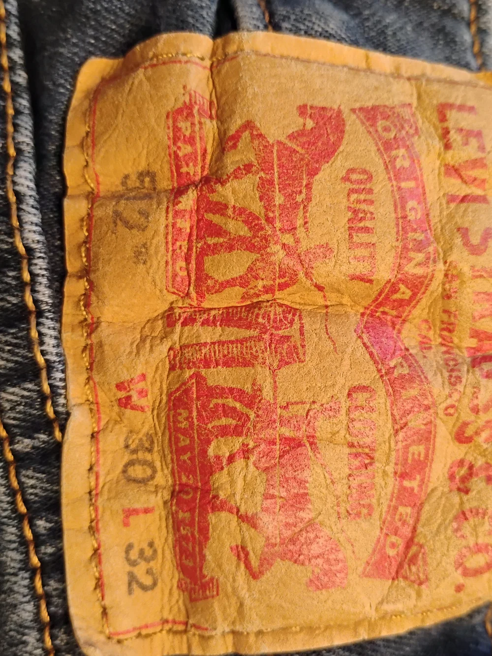 Levi’s 512 Men’s Jeans 30x32 Slim Taper Stretch Blue Denim Medium Wash